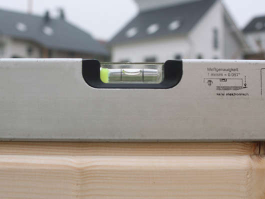 Wasserwaage � Weka-Holzbau
