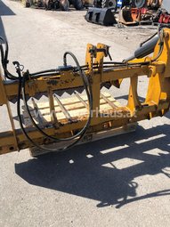 [3728-250895-4.jpg]