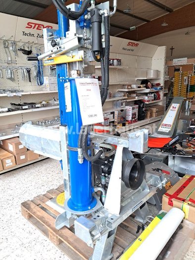 [3728-5991621-4.jpg]