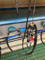 [3728-5991622-4.jpg]